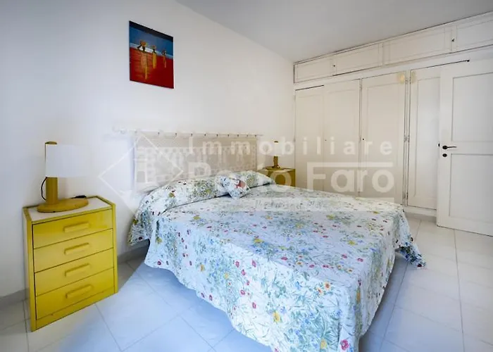 6 Pineta - Porto Faro Ad Un Passo Dalla *