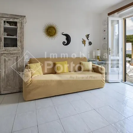 6 Pineta - Porto Faro Ad Un Passo Dalla Villa *